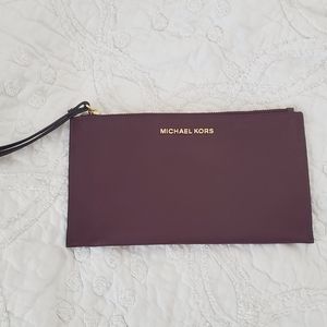 Michael Kors Wristlet Wallet